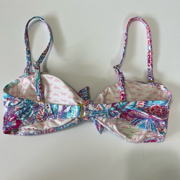 EUC Lilly Pulitzer Floral Bikini Top with Tie in Middle - Picture 2 of 4